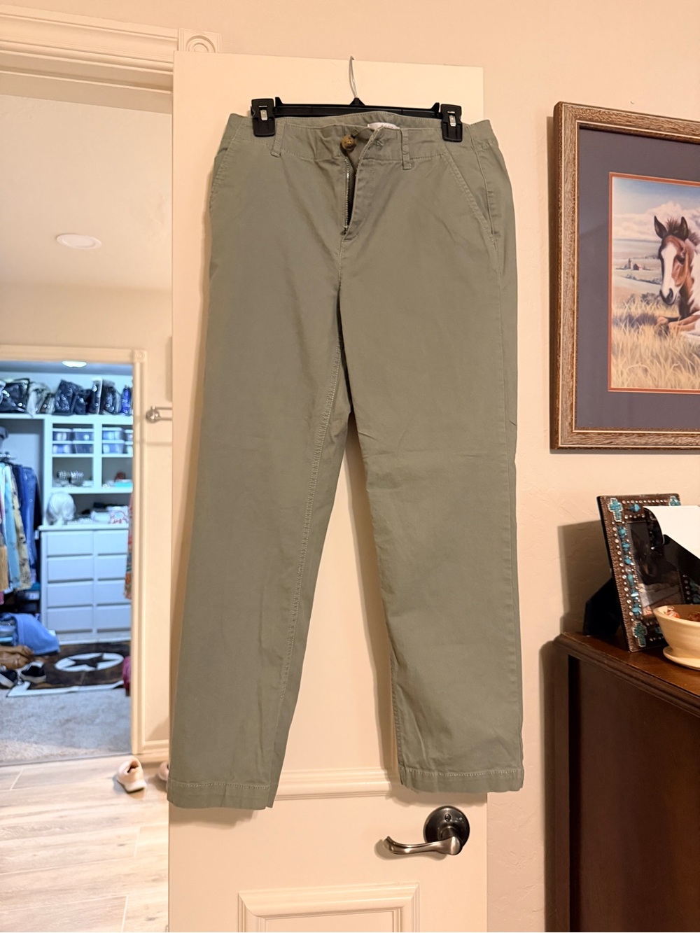 Women’s Casua Chino Pants in Sage Green